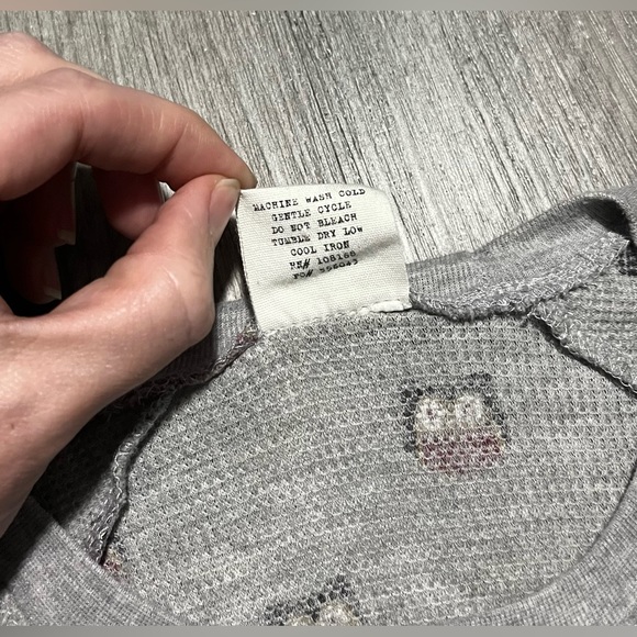 Essentials by Full Tilt Gray Thermal Raglan Long Sleeve Shirt w Owls Youth Large - Picture 5 of 7